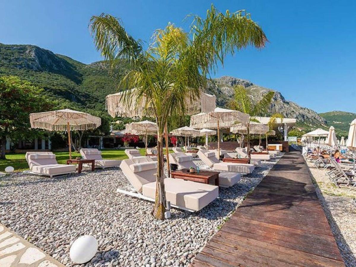 Bohemia Beach House Comfortable Villa On The Beautiful North East Coast Barbati Exterior photo